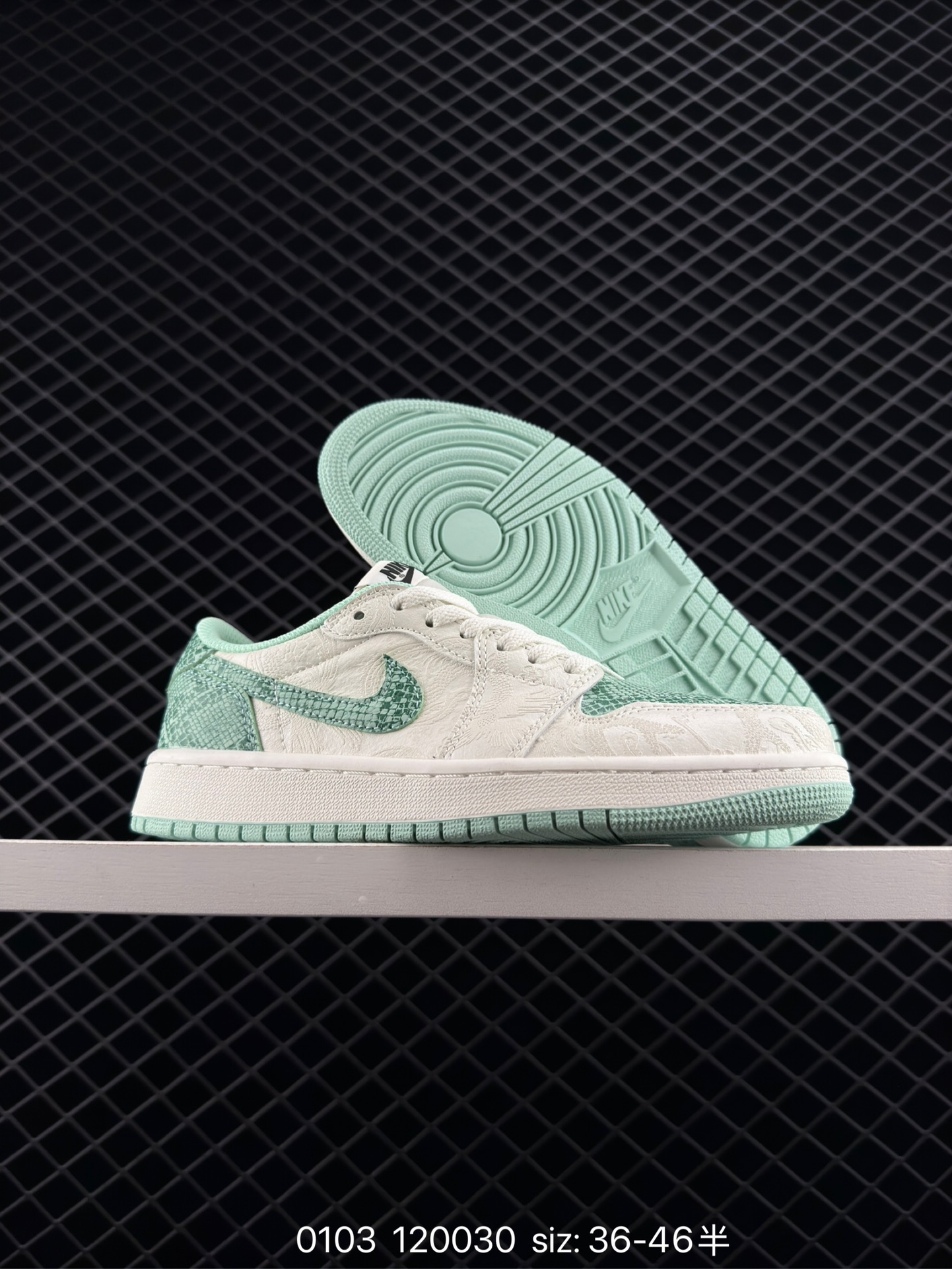 Air Jordan 1 Low AJ1